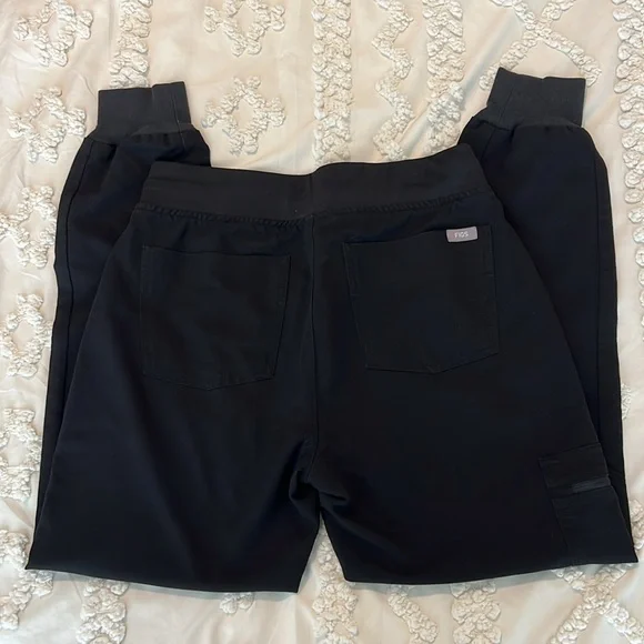 Figs Women’s Scrub Set Black Size S/XS Petite - Picture 6 of 6